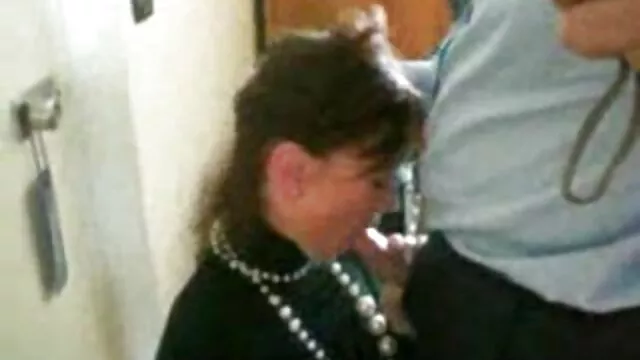 عالی : ورزش های کوچک وسوسه سکس هندی زیبا به رابطه جنسی با شوهر و وزیر امور خارجه خود را کلیپ های ویدیویی رایگان