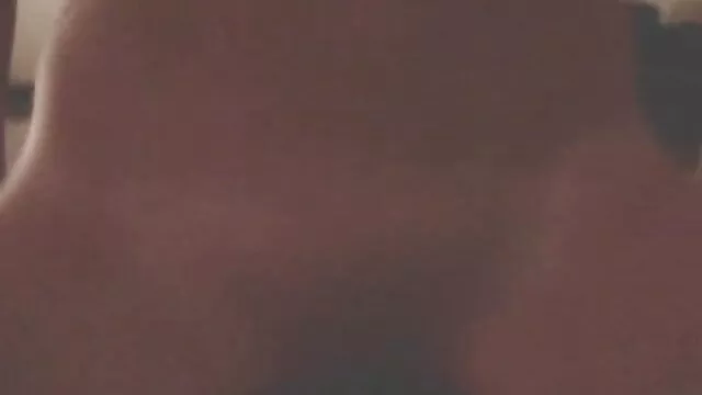 عالی :  باران گرم یک سکس زن قشنگ دلیل خوب برای جوجه را به تمام لباس کلیپ های ویدیویی رایگان 